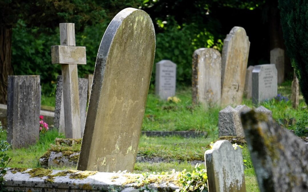 La mujer del cementerio